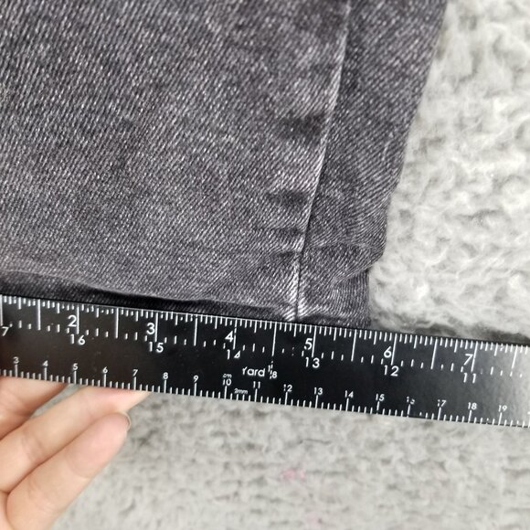 Levi's Jeans Womens 32 Black 711 Distressed Skinny Stretch Denim - Picture 9 of 14